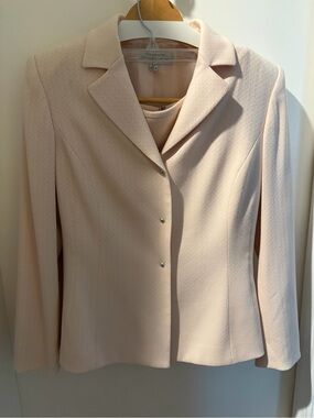 Tahari Blush Pink Women's Tailored Skirt Suit